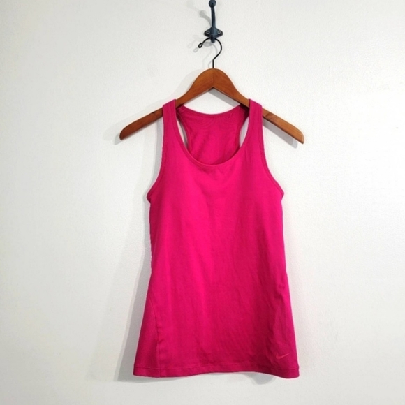 NIKE Bundle Set of 3 Workout Tops - S/M - Picture 2 of 10